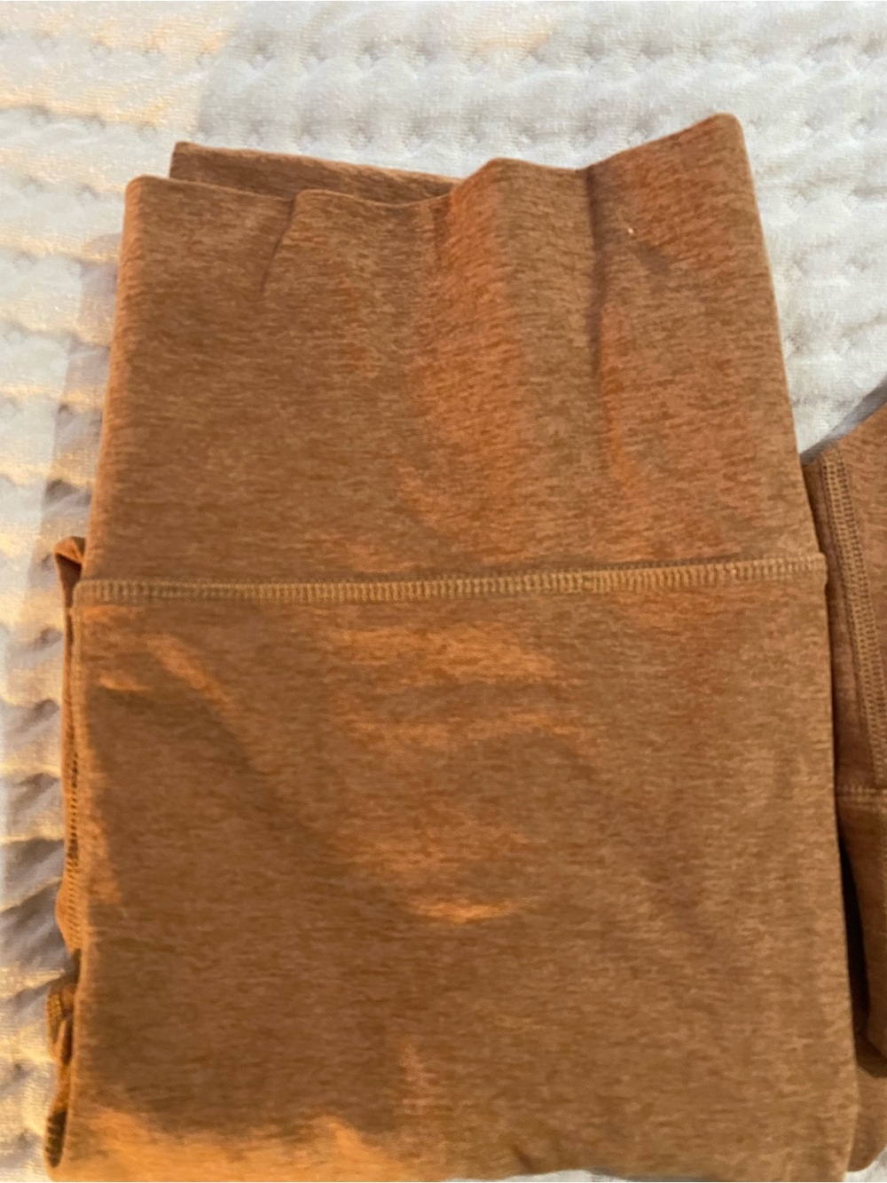 Vuori Rust Brown Leggings and Sports Bra Set - Picture 2 of 5